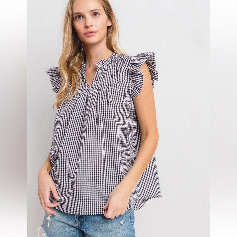 06 Gingham Ruffled Sleeveless Blouse - Picture 1 of 4
